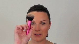 MILA KUNIS MAKE-UP TUTORIAL