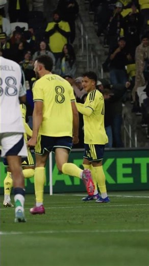 A Madri-goal in his debut 🔥🇨🇷#goal #soccertiktok #costarica #soccerhighlight #soccergoal
