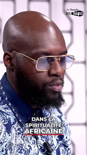 📌 L’intégralité de cette vidéo est disponible sur YouTube. Mais attends… si cet extrait t’a captivé, laisse nous te dire que ce n’est qu’un avant-goût. Tu n’imagines même pas ce qu’on a préparé pour toi 👀 Salarié, entrepreneur, leader ou porteur de projet : Si tu crois que ton blocage vient d’un manque de compétences, de motivation ou de talent… tu te trompes. Ce qui freine tant d’Afro-descendants en Occident n’est pas visible. Et c’est précisément pour ça que ça fonctionne. La vérité n’est pa