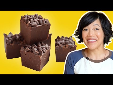 Easiest 5-Ingredient 5-Minute Chocolate Fudge -- No cooking, No thermometer | Mennonite Jiffy Fudge