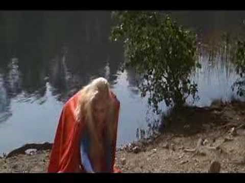 Supergirl - Helen Slater