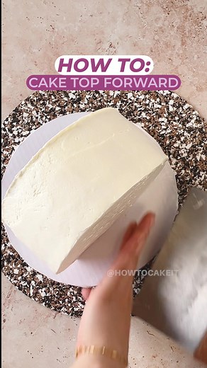 Impress Your Guests with This Cake Top Forward Hack!