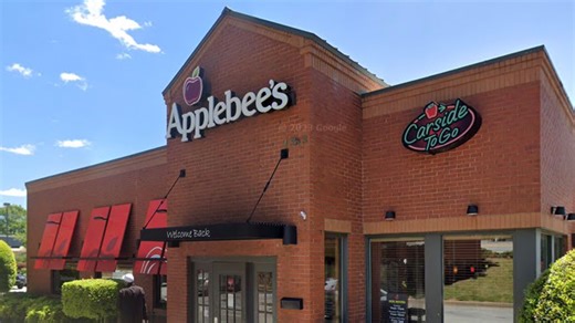 'Thought it was a hoax' cries Applebee's fan after location randomly closes down