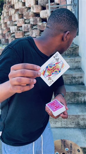 Replying to @Yongama Mholi Mbhele I can’t edit nor Pause a LIVE! Wozan kuLIVE Nkosyam!!#lusendylusandamagic🃏 #trendinglusendylusanda🃏 #creatorsearchinsight #homepageforyou #streetmagician