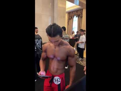 LIVE Muscle Fest Pro Bodybuilding #精神氮泵 #健身 #健身造型 #健美#bodybuilder#muscle 肉体美競うボディビル大会 피트니스 선수권대회