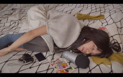 【ASMR/眠音】Hari ASMR 催眠曲 柔声歌唱_耳语