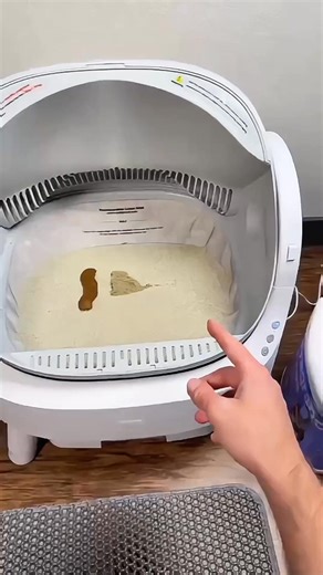 Say Goodbye to the Smell and the Scoop. Tired of dealing with messy, smelly litter boxes? Meet the Easy Litter Box — the self-cleaning solution cat owners are obsessed with. 🐾 ✅ Automatic waste removal ✅ Odor control system ✅ No scooping, no smell, no stress ✅ Designed for all cat sizes Set it and forget it — your cat’s bathroom just got a tech upgrade. 💡 Limited stock available. Fast U.S. shipping. 🛒 Tap “Order Now” and make your home smell like home again. | Easy litter box