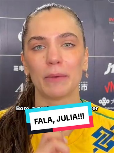 Júlia Kudiess fez 12 pontos (seis de ataque, quatro de bloqueio e dois de saque) na vitória do Brasil sobre a Polônia na Liga das Nações. A central comentou sobre a atuação que garantiu a classificação da seleção brasileria para as quartas de final da VNL. 📷 Volleyball World 📹 CBV A cobertura da VNL 2026 no Olimpíada Todo Dia é feita em colaboração com a @volleyballworld . Para assistir a todos os jogos da Liga das Nações ao vivo, acesse a VBTV pelo link subscribe.volleyballworld.com e use o c