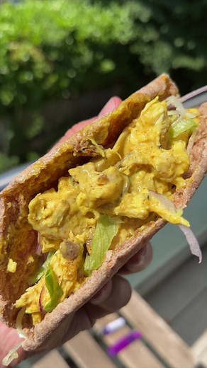 Coronation Chicken Bun Recipe