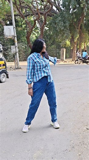 Masti Queen 👑 on Instagram: "cricket match khelne Gayaaaaaaa 😜😁,😭😭"