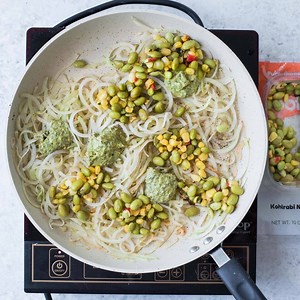 Fill your days with our feel good foods → Plant-based, nutrient-dense, and made from real ingredients | Hungryroot | Facebook