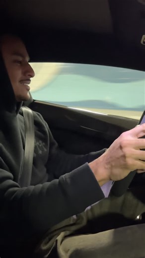 Kéo on Instagram: "V12 en action"