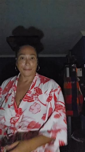 62K views · 1.7K reactions | We on the come up! And I do not #gatekeep My friends showing me some love and I'm spreading it. ❤️ For these items and more: Check out WhatsApp +86 13922291489 lg：@janinephillipsphillips | Chrystaletheprototype | Facebook