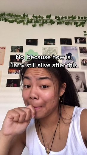 Narrow Escape: #greenscreenvideo with Zayn Malik and Harry Styles