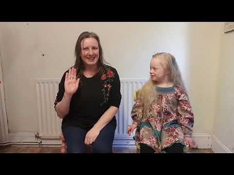 Makaton for 'Please'