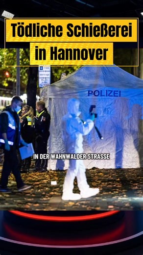 Hannover unter Schock: Am Mittwochabend kam es in Hannover zu einer heftigen Schießerei zwischen mehreren Gruppen. Ein siebenundzwanzigjähriger Mann wurde getötet, mehrere Menschen verletzt. Die Polizei war mit einem Großaufgebot, Spürhunden und einem Hubschrauber im Einsatz. Ein Tatverdächtiger wurde festgenommen, weitere sind auf der Flucht. In diesem Video fassen wir alle bekannten Informationen und Entwicklungen zusammen. #hannover | Nachrichten Zeit