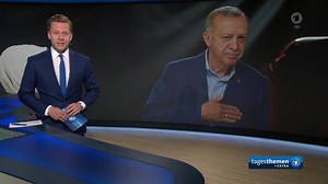 tagesthemen: tagesthemen Extra 21:55 Uhr