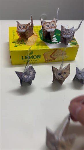 Craft fun for cat lovers! 😎 Our DIY Paper Cats kit lets you create adorable feline crafts—no crafting experience needed. Paper is thick and durable (holds shape well 📜), instructions have step-by-step photos (super clear ✨). Mix and match decorations to make different styles: cute tabbies, fluffy Persians, or even cartoon cats. Ideal for family craft nights, classroom activities, or as a gift for cat fans. Turn paper into cute cats—simple and joyful! | Microwavetom