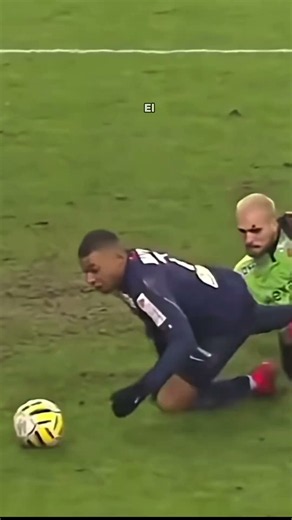 Is Messi really better than Cristiano Ronaldo? #soccer #messi #ronaldo #neymar #mbappe