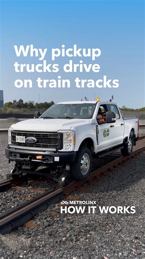 Metrolinx on Instagram: "What's the difference between a pickup truck and a hi-rail vehicle? From a distance, not much. But close up, you will see all the features that make these dual function vehicles so special. . . . Quelle est la différence entre une camionnette et un véhicule rail-route? De loin, pas grand-chose. Mais de près, vous verrez toutes les caractéristiques qui rendent ces véhicules à double fonction si spéciaux."