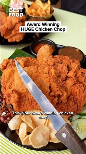 Award Winning HUGE Chicken Chop that’s only open for 3 hours daily 🍗📍Charlie’s Chicken Chop