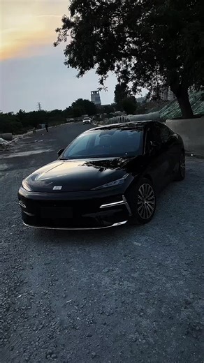 Geely Galaxy Xingyao 8 We are committed to exporting various Chinese-branded vehicles, construction machinery, agricultural machinery, and special-purpose vehicles to countries worldwide, covering regions such as the Middle East, Central Asia, Europe, Africa, and South America. We promise to serve every customer wholeheartedly. If you have relevant needs, please feel free to contact us at any time! whatsAPP 86 19026529500 WeChat 15550289012 #Carexport #Chinesecar #electriccars #Egypt #Jordan #UA