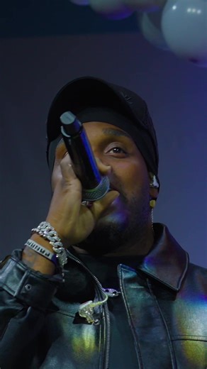 El poder del humor panameño en la música de Sech