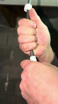 💡 Is your garage neon light no longer working? Switch to LED easily and safely 👇