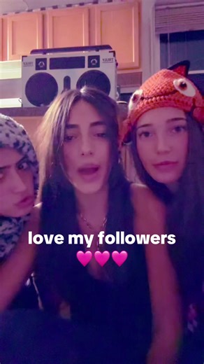 how does santa do it | santa