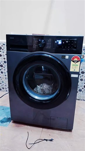 Bhupendra Kashyap on Instagram: "Samsung front #load #washing machine demo video viral#😃😄😀😀😲👏🙏💯👍📸🎬📷❤️"