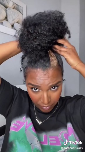 Sarah Naturally on TikTok