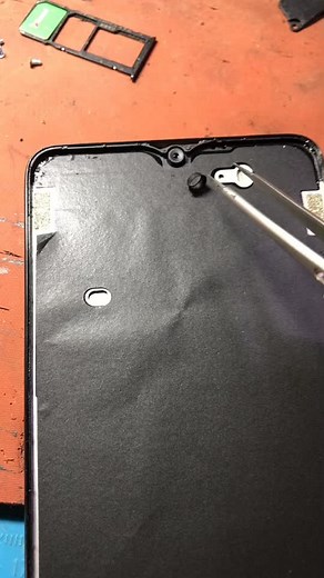 Smartphone Disassembly Guide: Step-by-Step Process