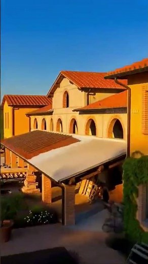 Epic Build of a Tuscan Fattoria-Style Barn Overlooking Chianti Vines! 🇮🇹🍇🏡 #builder #travel