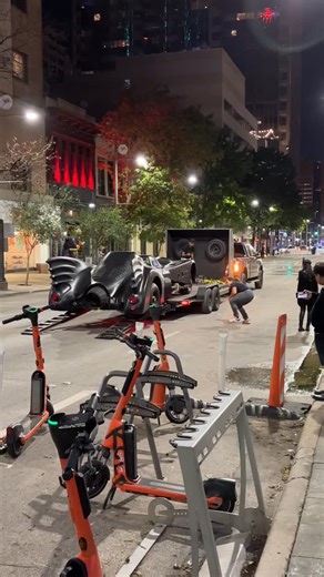 If the Batmobile’s getting towed, it’s definitely time to call your Dallas Realtor! Let’s find you a private garage before DPD and Gotham find out! 驪 DM me, call or text! Agent TJ Booth, Realtor®  469-409-1989 #DallasRealtor #DFWRealEstate #DowntownDallas #BatMobile #BatmaninDallas | agent_tjbooth | Facebook