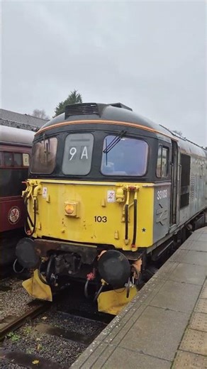 #class33 33103 rolls in #heritagerailway