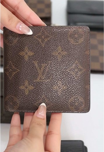 LV Monogram Marco Wallet: Elegance & Style 🤎