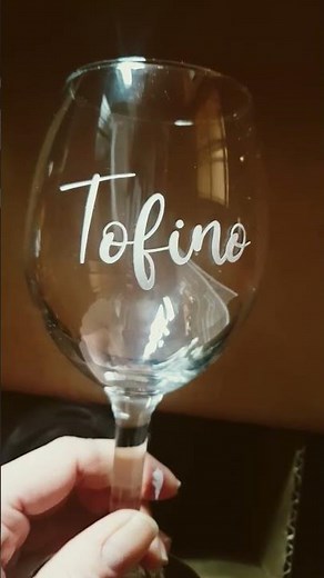Diy wedding glasses with the city names is the best way to keep track of your wine glass for wedding
