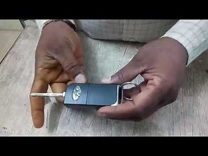 How to replace the key battery of the Mahindra Xuv 500