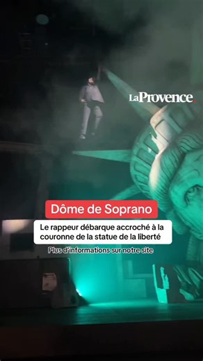 Soprano débute son concert accroché à la couronne de la statue de la liberté 🎉 | La Provence