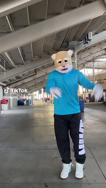 Cosmo the Mascot Dance Throwback 2019