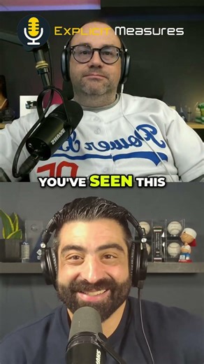 Linus Torvalds' Humble Setup 514 #shorts