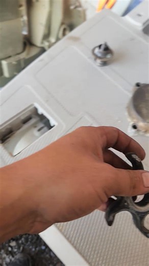 31K views · 517 reactions | Running that 1976 Evinrude 70hp in-line 3cyl 2-stroke, after doing everything to it. Showing & explaining a few things, as well. | Outboard Madness | Facebook