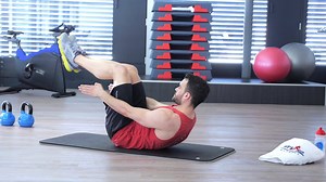 4.2K views · 95 reactions | Vous voulez obtenir des abdos en béton? Effectuez parfaitement cet exercice de crunch pilates en vous basant sur notre vidéo :-) #lgf_workout Plus de mouvements sur https://goo.gl/hd9nr5 | Let's Go Fitness | Facebook