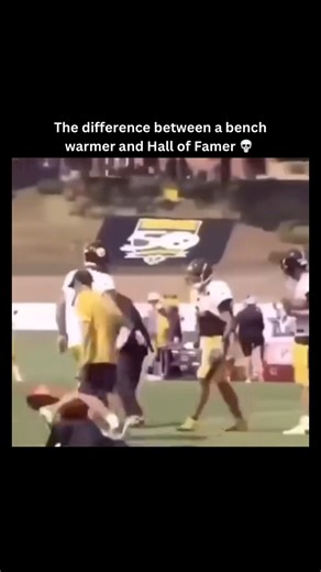 StreamVibezZ on Instagram: "Our VIP group has been absolutely rolling lately with winning VIP picks 💰 The results speak for themselves — just check the VIP Clients highlight and you’ll see exactly why everyone’s tuned in 👀 Comment or DM **“VIP”** to join the VIP group **FREE today** and catch the momentum while it’s hot. Ben Roethlisberger built a Hall of Fame career on toughness, longevity, and an unmatched ability to survive chaos in the pocket. Coming out of Miami (Ohio), he stepped into th