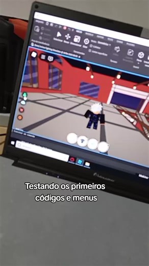 Testando a interface do Anime Fighter Simulator