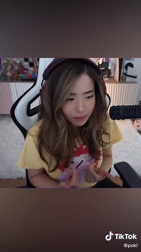 Pokimane's Cat Mimi Sneezing Compilation