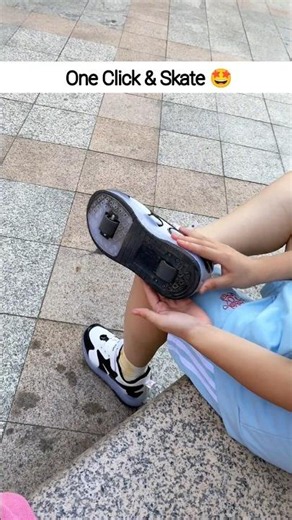 2 in 1 Sneakers ✅ Roller Skating 🤩