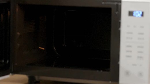 格兰仕变频微烤一体机，一键搞定加热烘烤，省时省力。家里做餐忙碌？它快速解冻、精准控温，美味不等待，真实用户都爱用！