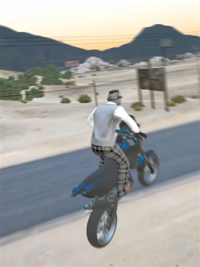 wieder auf Strada🥱 #ICE #fivem #fivemclips #crimelife #strada #pruda #final #valorant #valorantclip #stradaroleyplay @enzodoue036 @alli_fivem @jurgen.fivem @txha.639 @abdullah_ascend @stradaroleplay