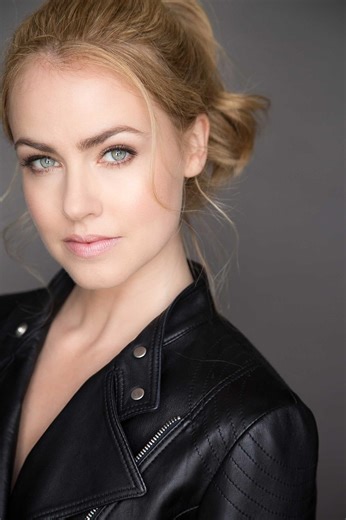 Amanda Schull | Atriz